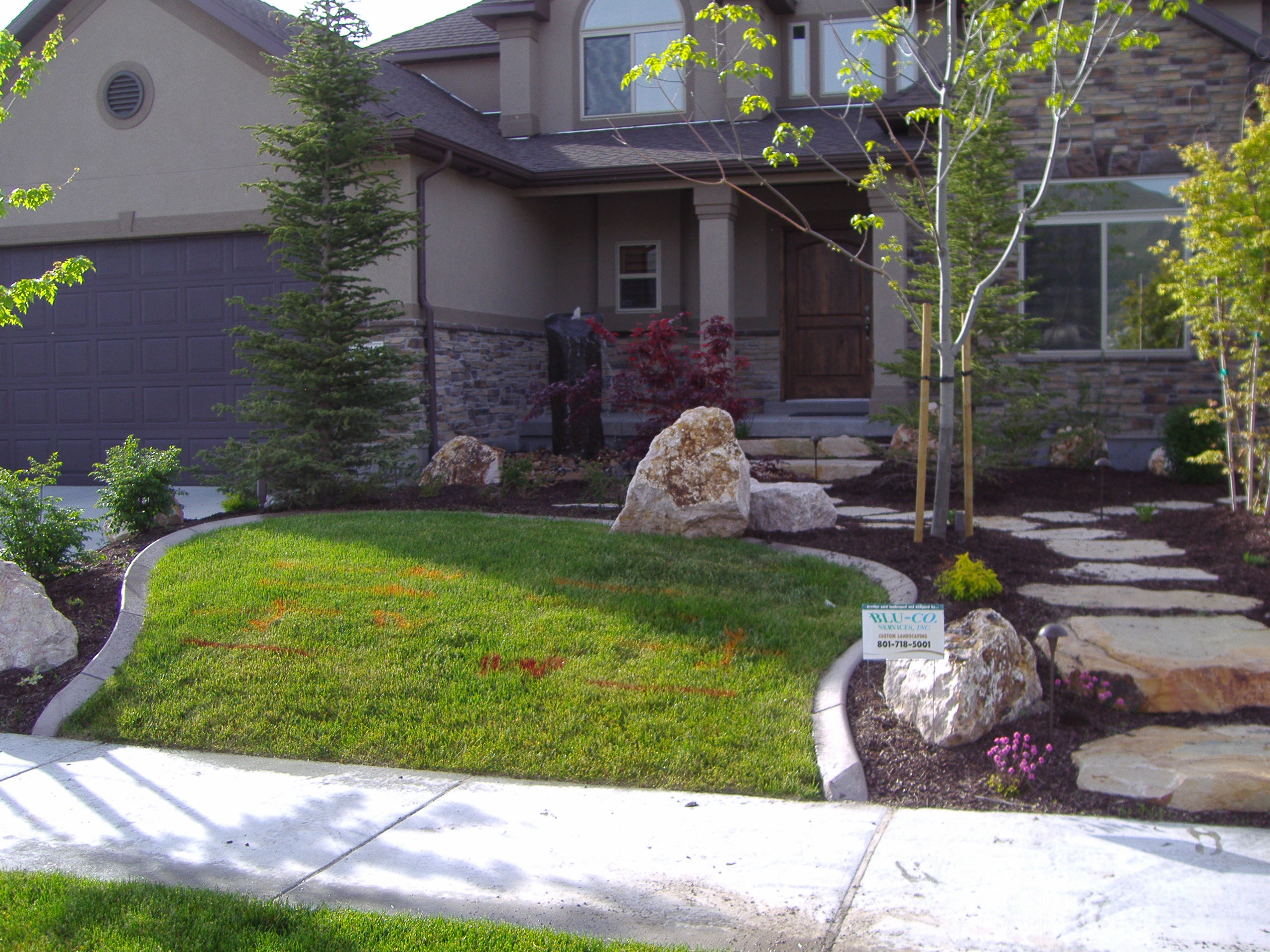 Landscaping For A Small Yard Landscape Ideas